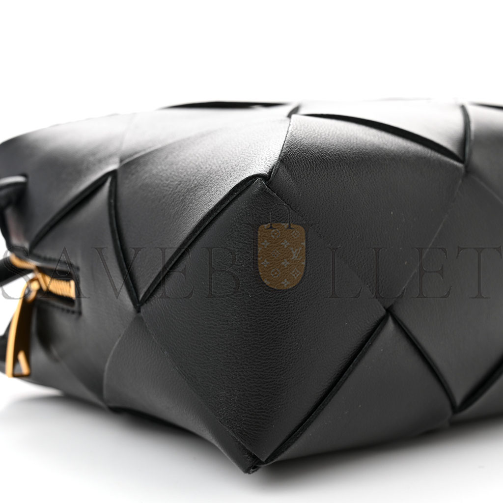 BOTTEGA VENETA LAMBSKIN MAXI INTRECCIATO SMALL CASSETTE CAMERA BAG BLACK (22*15*8cm) BOTTEGA VENETA LAMBSKIN MAXI INTRECCIATO SMALL CASSETTE CAMERA BAG BLACK (22*15*8cm)